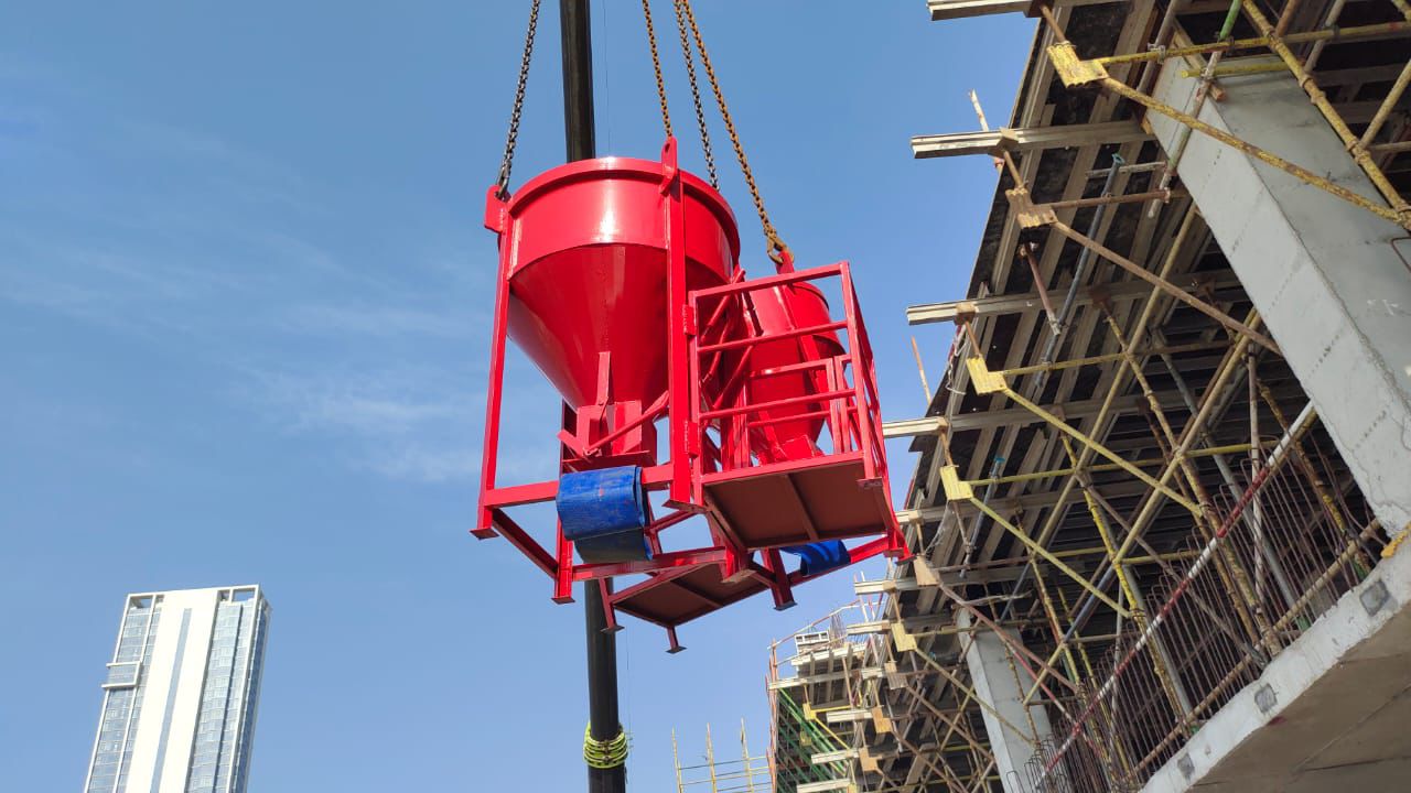 Side Discharge Concrete Buckets – Precision Pouring for Efficient Construction